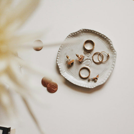 Handmade Jewelry with Natural Stones: A Wellness Trend You Need