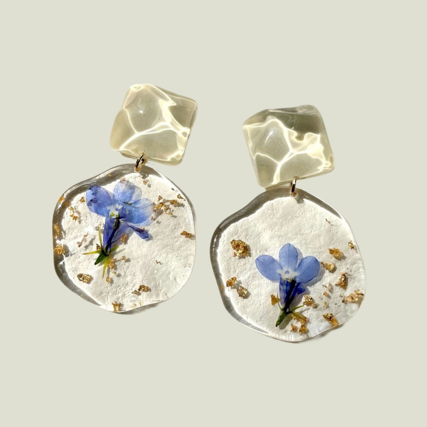 Clear Dried Flower Earrings
